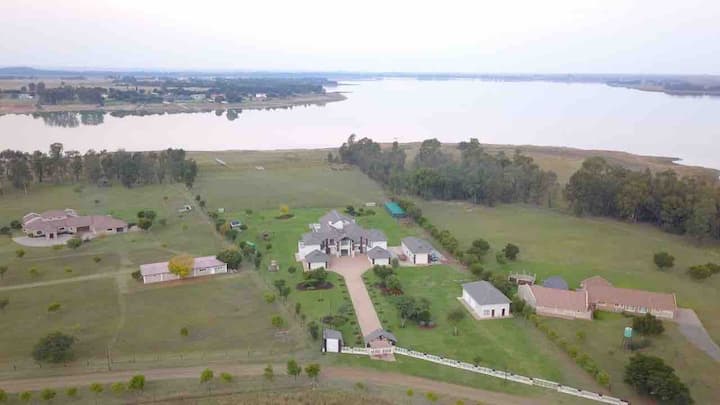 7 Bedroom Property for Sale in Metsimaholo Free State